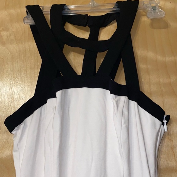 Dress - Picture 2 of 6